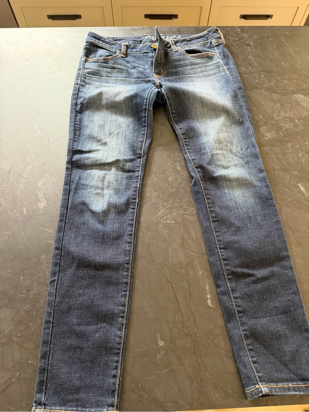 American Eagle Outfitters Women’s Dark Blue Stretch Jeggings